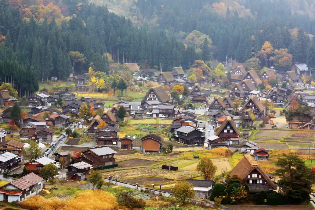 Aldea de Shirakawa-go en Japón