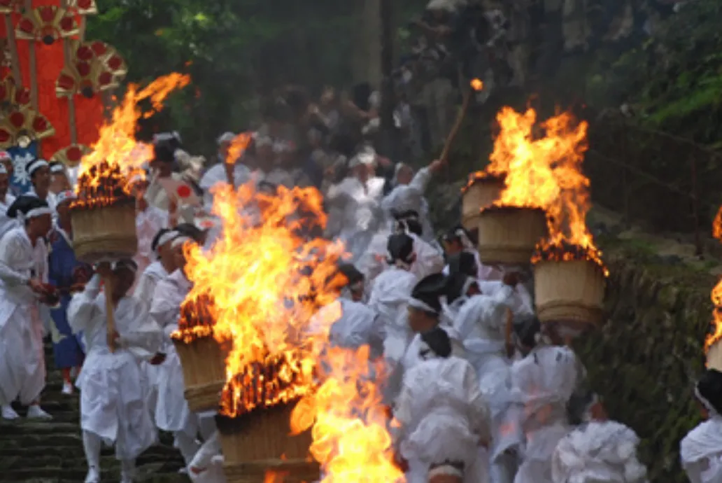 El festival del Fuego de Nachi Taisha en Wakayama
