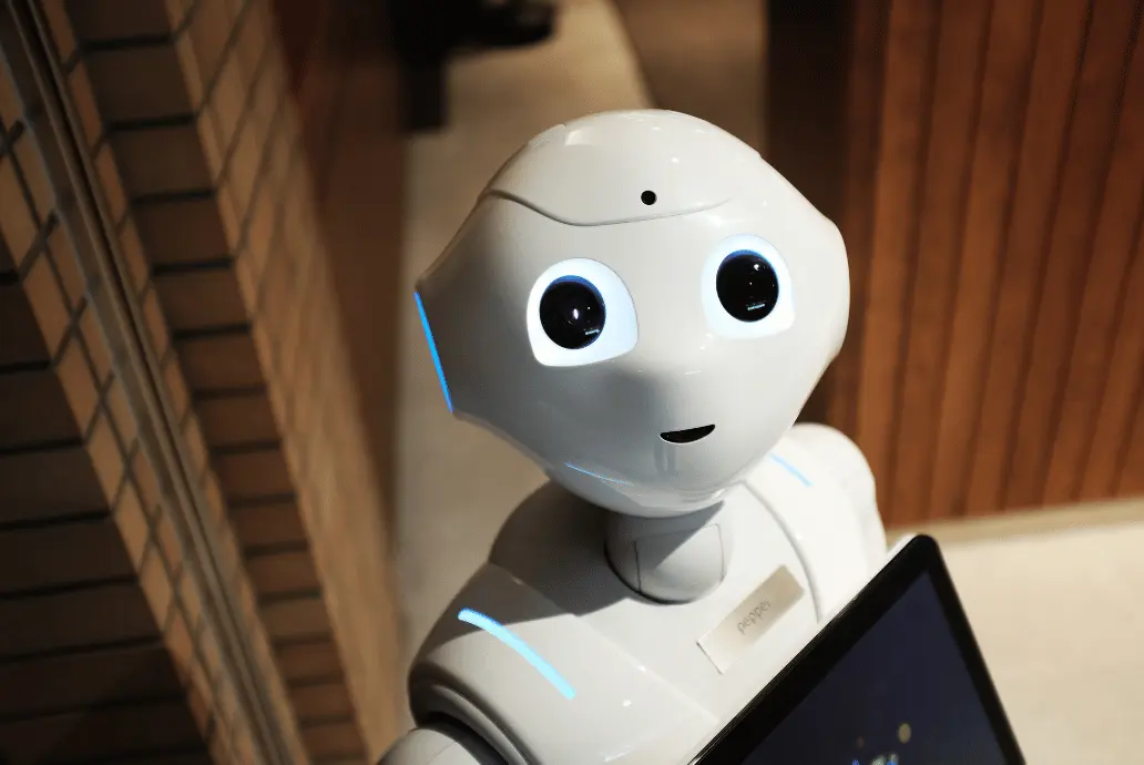 Imagen de un Robot Japonés de atención al cliente llamado Pepper
