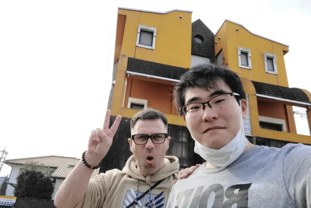 Luis Rodríguez y Keita Kumagai en el estudio Bird de Akira Toriyama